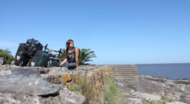MUJER FINLANDESA EN AMÉRICA LATINA